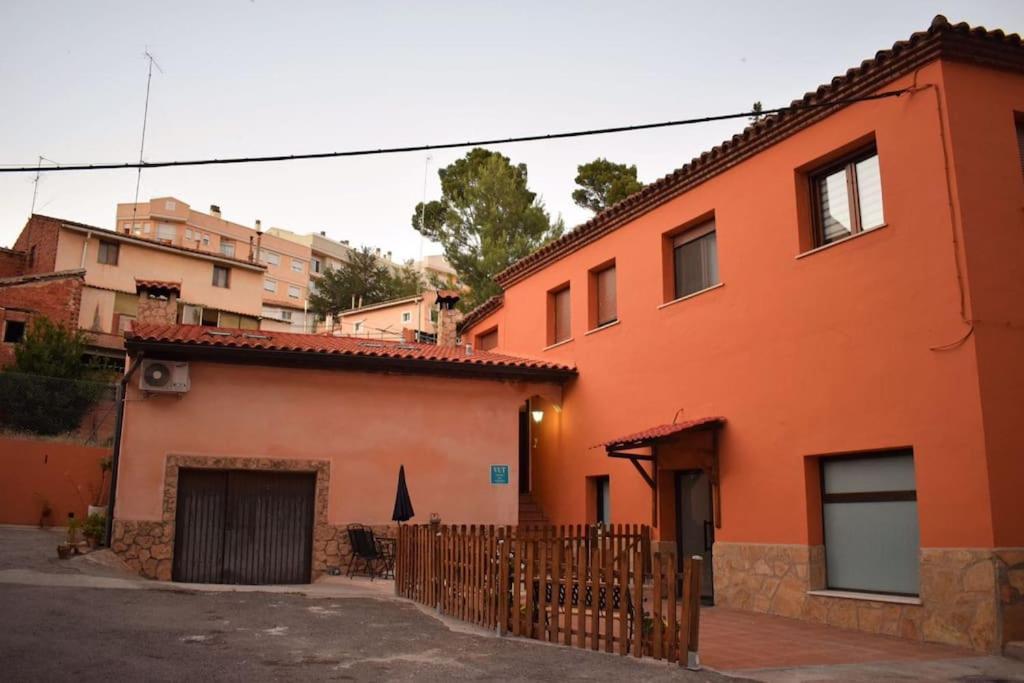 El Vinilo. Aparcamiento Exterior Gratuito Apartment Teruel Exterior photo