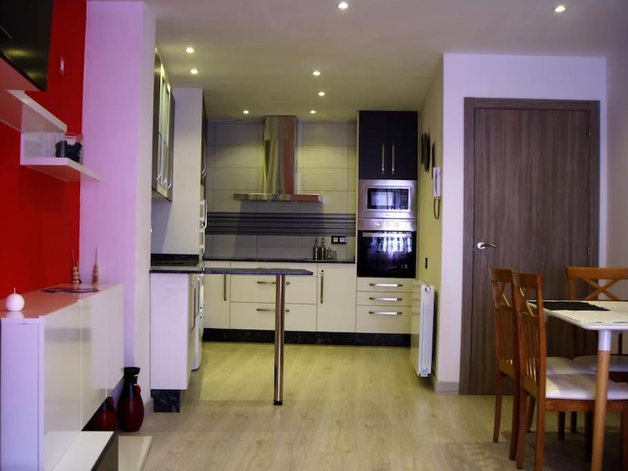 El Vinilo. Aparcamiento Exterior Gratuito Apartment Teruel Exterior photo
