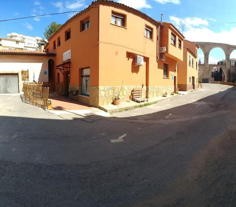 El Vinilo. Aparcamiento Exterior Gratuito Apartment Teruel Exterior photo