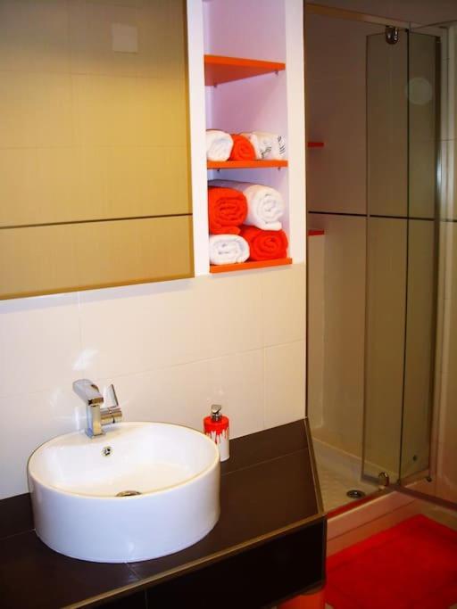 El Vinilo. Aparcamiento Exterior Gratuito Apartment Teruel Exterior photo